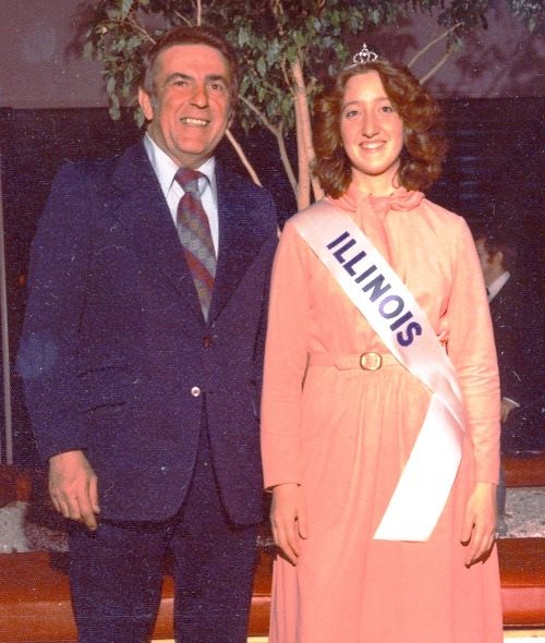 Congressman Abner Mikva greets our 1976 Princess Jill Golden at the Illinois State Society reception in her honor. Congressman Mikva served two different times in Congress representing two completely different districts on the south and north sides of Chicago. He was Chief Judge of the DC Court of Appeals and Counsel to President Clinton 1994-1995. He was an active member of the Illinois State Society for many years and helped to organize trips to Baltimore to see the Chicago White Sox play when they were in town.
